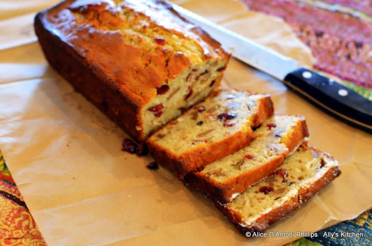 Applesauce Coconut Cranberry Walnut Bread