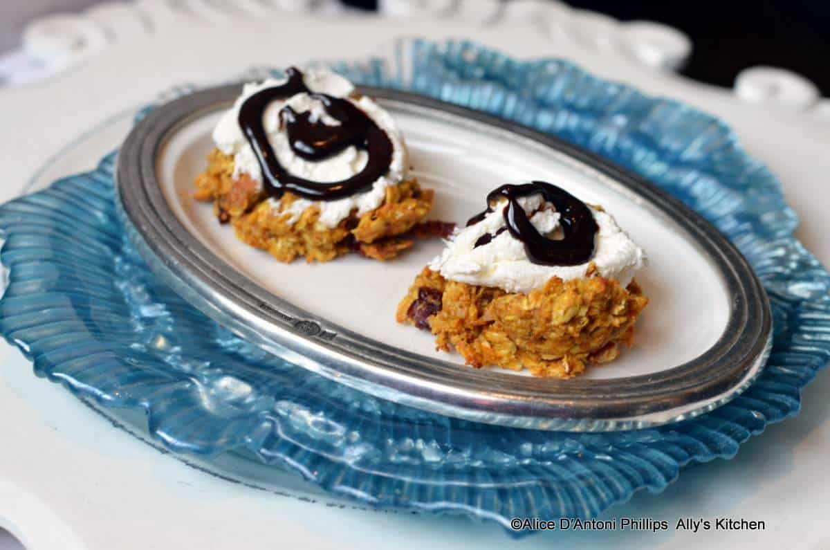 Spiced Pumpkin Pecan Oatmeal Bars