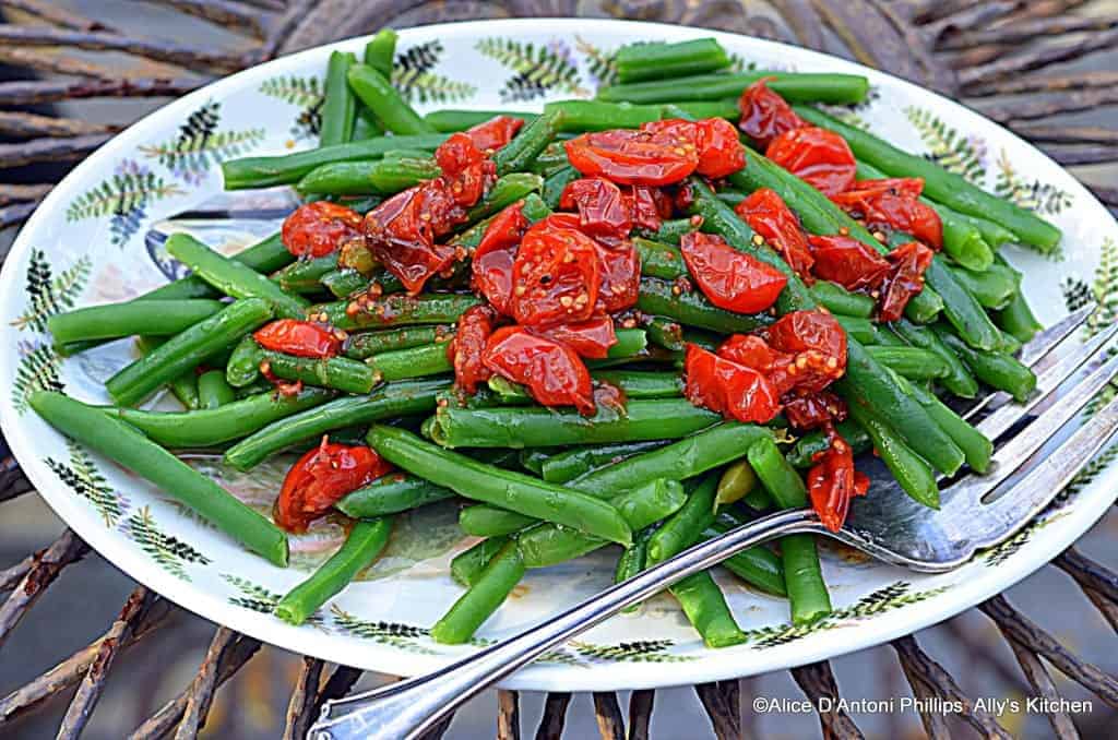 Smoked Green Beans With Roasted Cherry Tomatoes