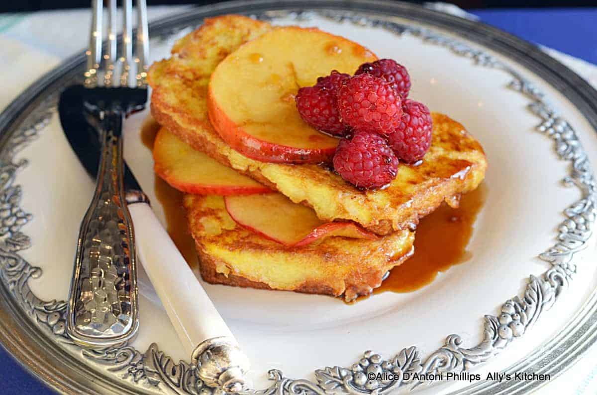 Crispy French Toast & Grilled Brown Sugar Apple Slices