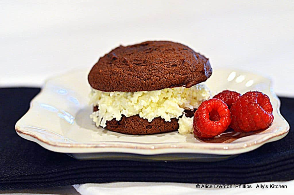 Sumatra Chocolate Coconut Cream Filled Sandwich Cookie 