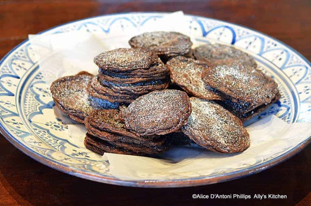 coffee chocolate crispers