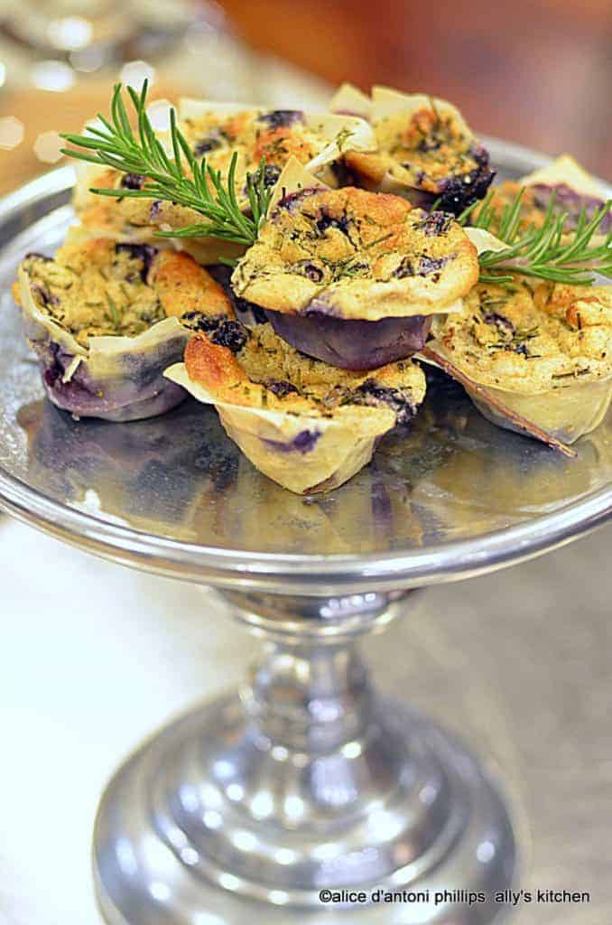 Springroll Blueberry & Rosemary Puffs