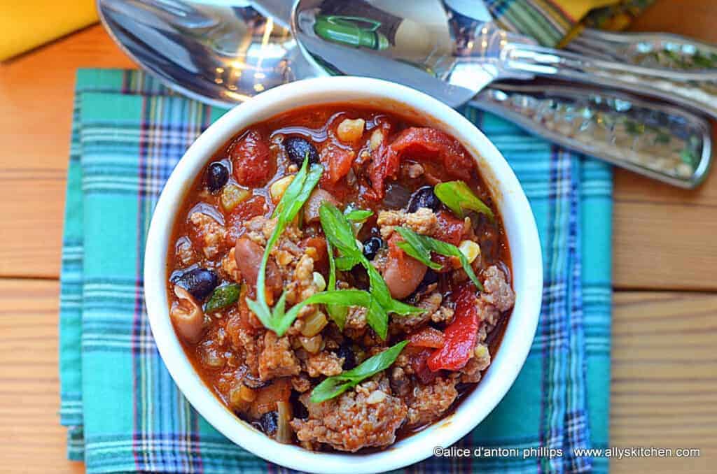 whiskey smoked cowboy chili