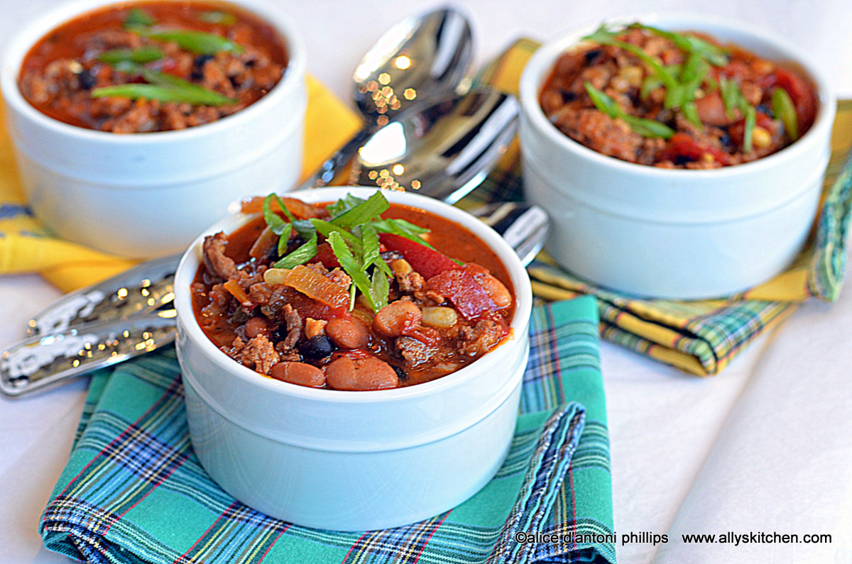 whiskey smoked cowboy chili