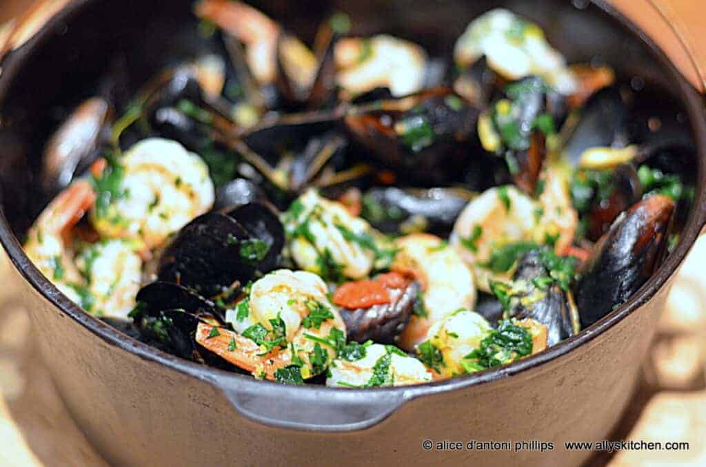 mussels shrimp & pastapasta recipesally's kitchen