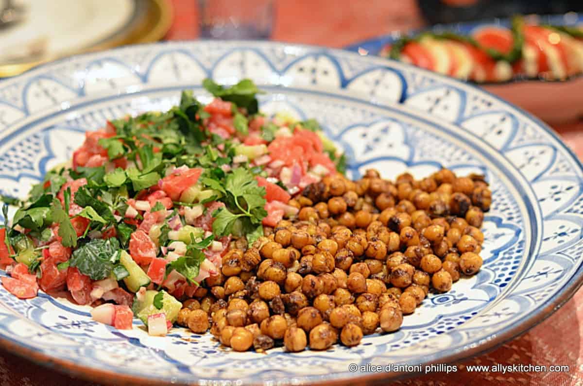 ~spiced chickpeas & crunchy vegetables~