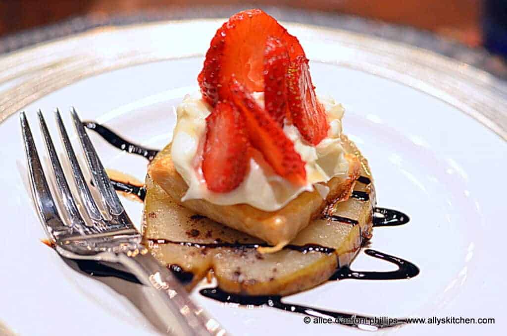 ~caramelized pear strawberry & mascarpone~