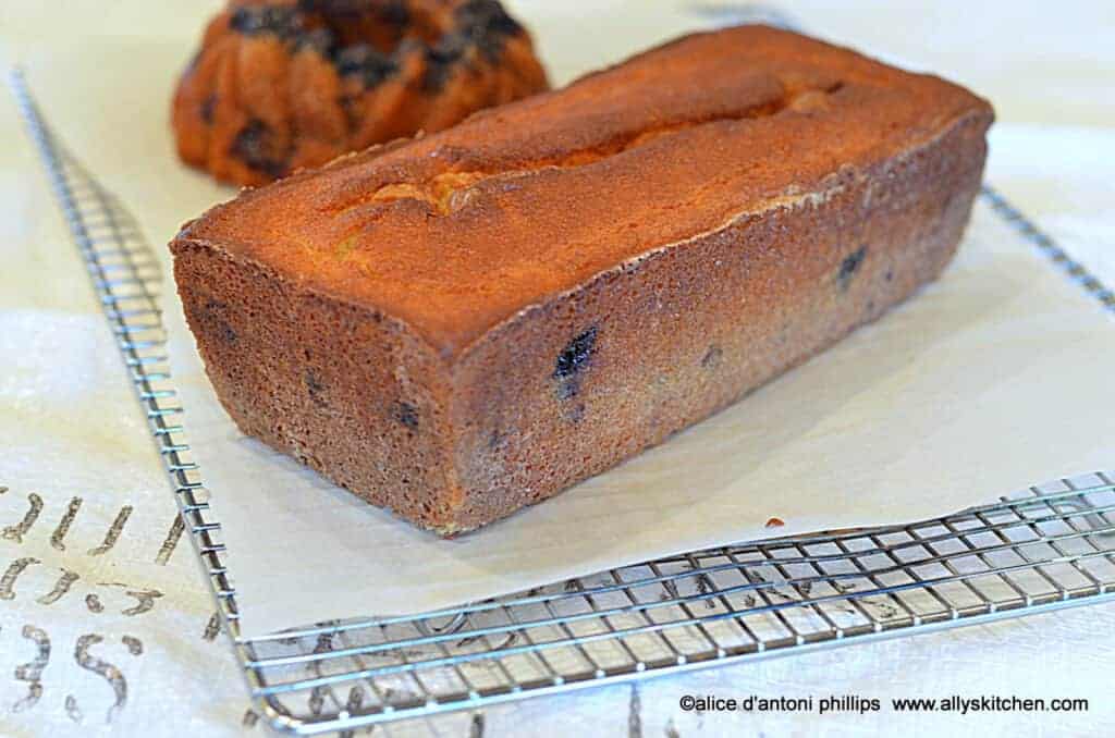 dark cherry yogurt poundcake