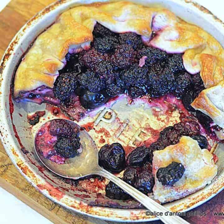 ~cherry & blackberry galette~