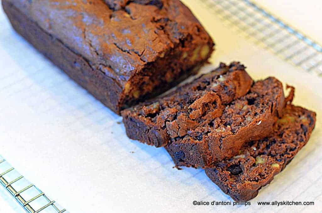 chocolate banana buttermilk bread