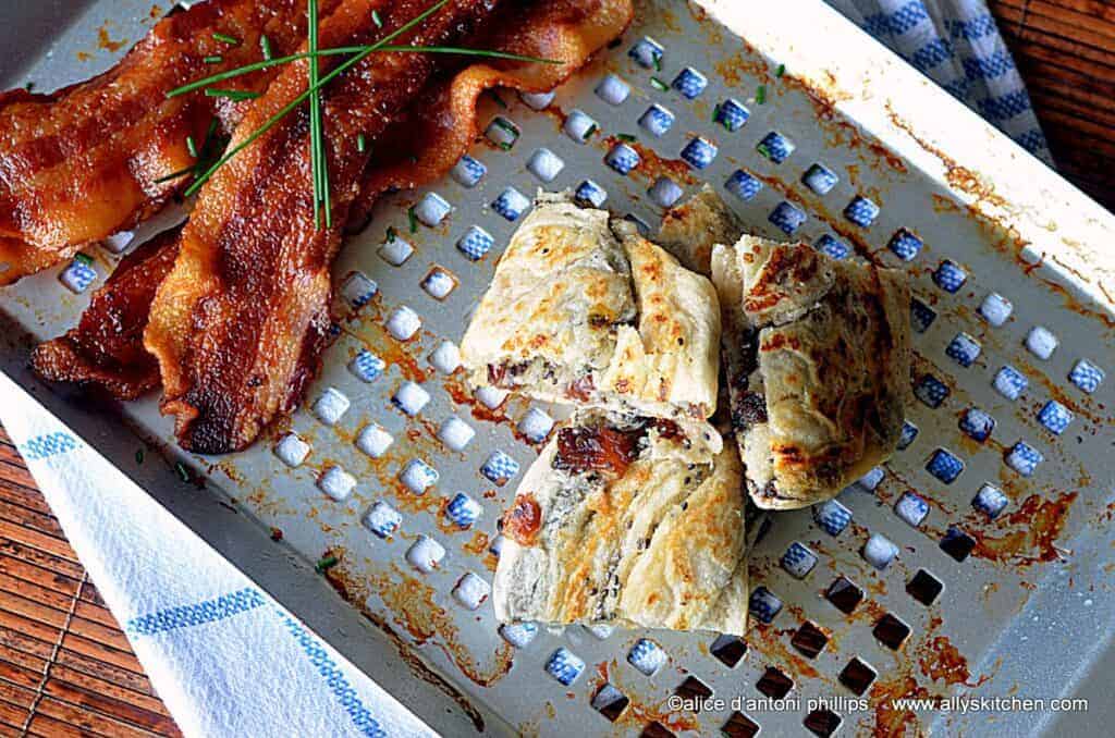 ~date & chia grilled bread with bacon & chives~ 