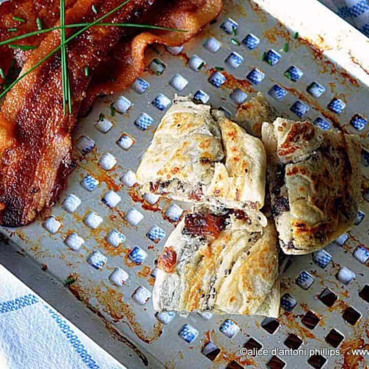 ~date & chia grilled bread with bacon & chives~