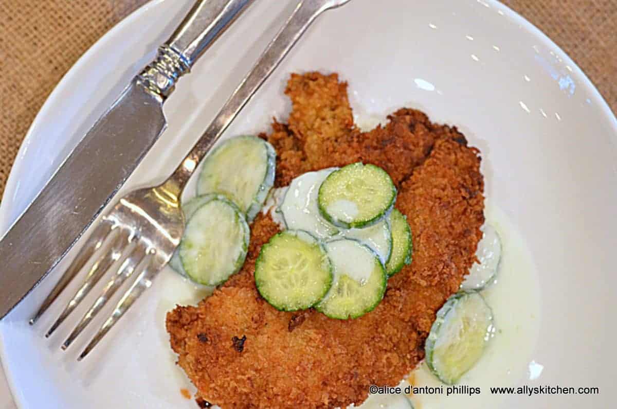 ~sweet pepper ginger panko crusted chicken with greek tzatziki sauce~