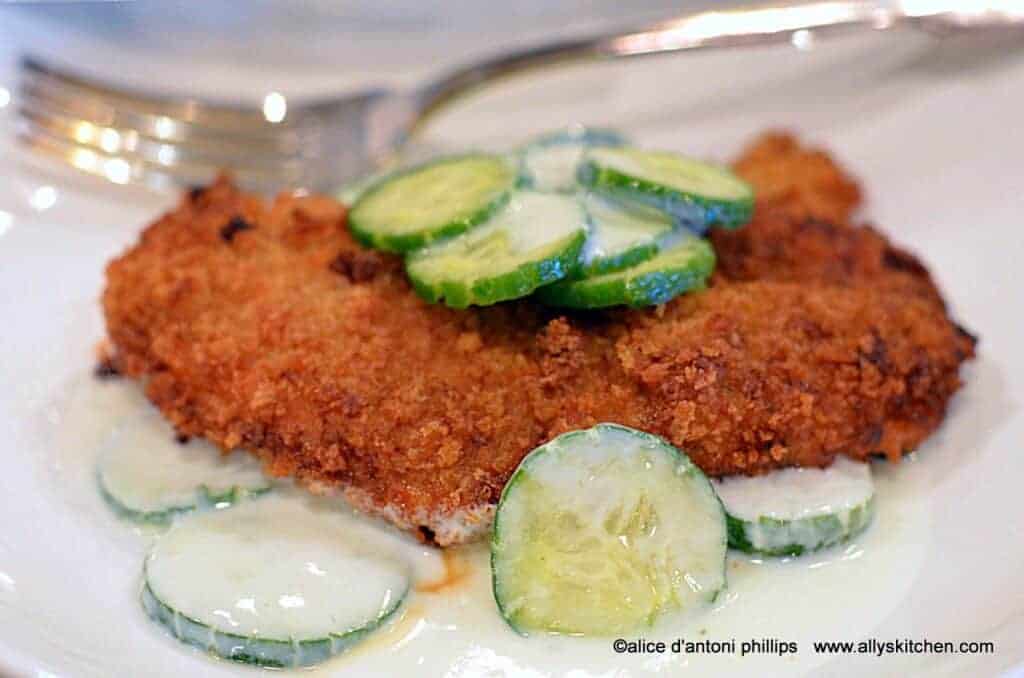 ~sweet pepper ginger panko crusted chicken with greek tzatziki sauce~