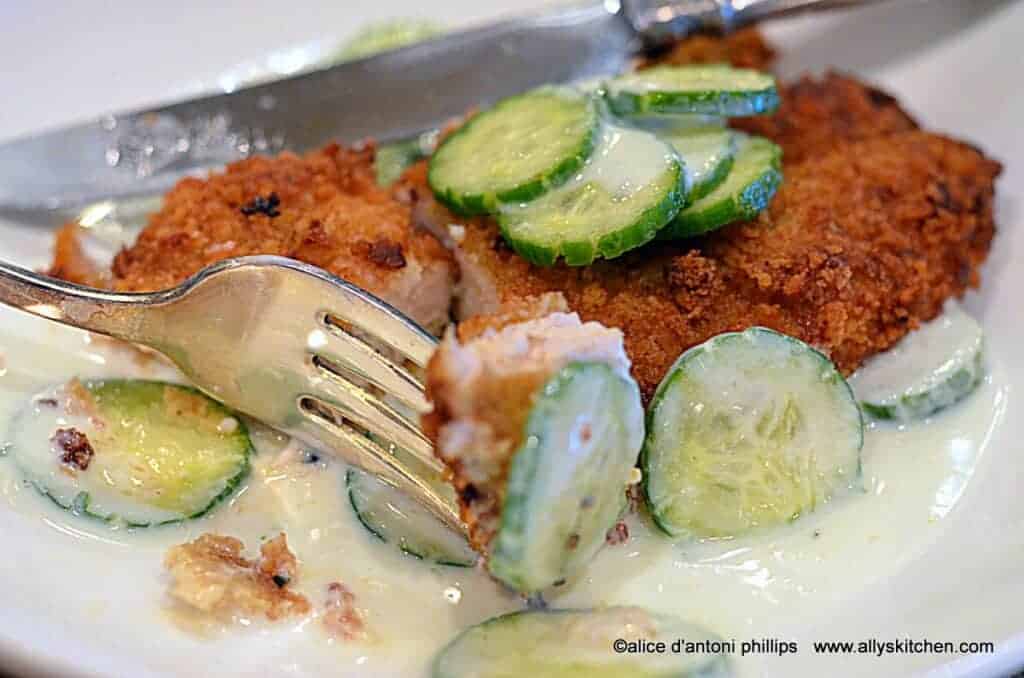 ~sweet pepper ginger panko crusted chicken with greek tzatziki sauce~