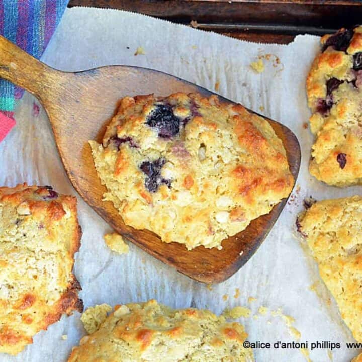 dark red cherry biscuit scones