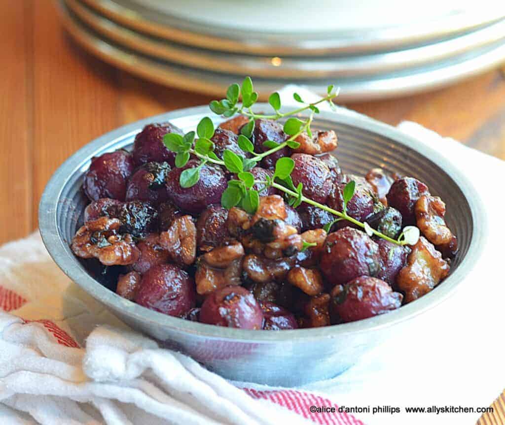 ~grape walnut compote~