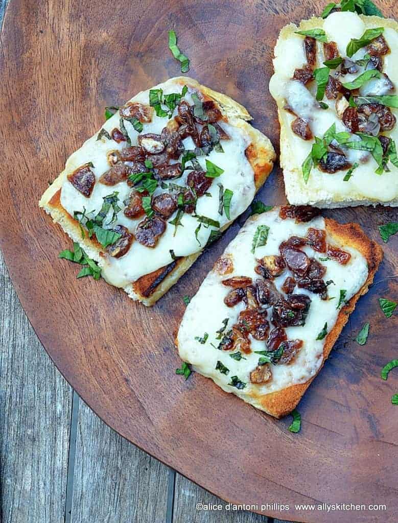 asiago cheese dates & mint toasties