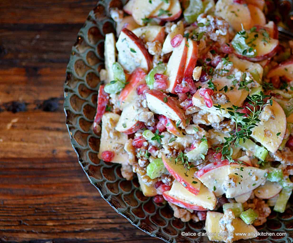 apple buttlermilk mint bleu cheese walnut salad