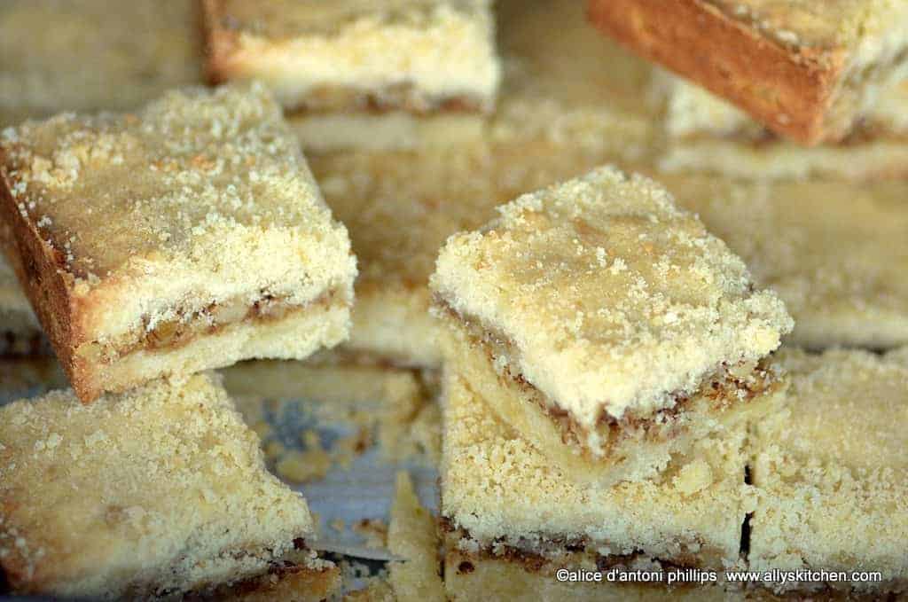 eastern european honey walnut cookies