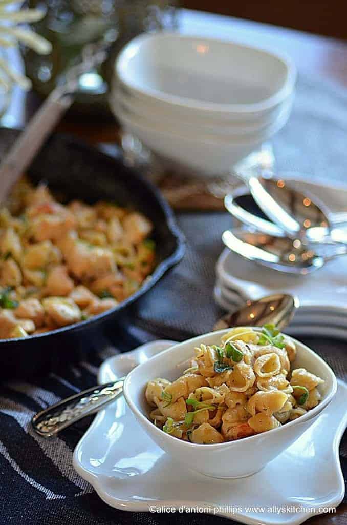 italian chicken with creamy garlic shells