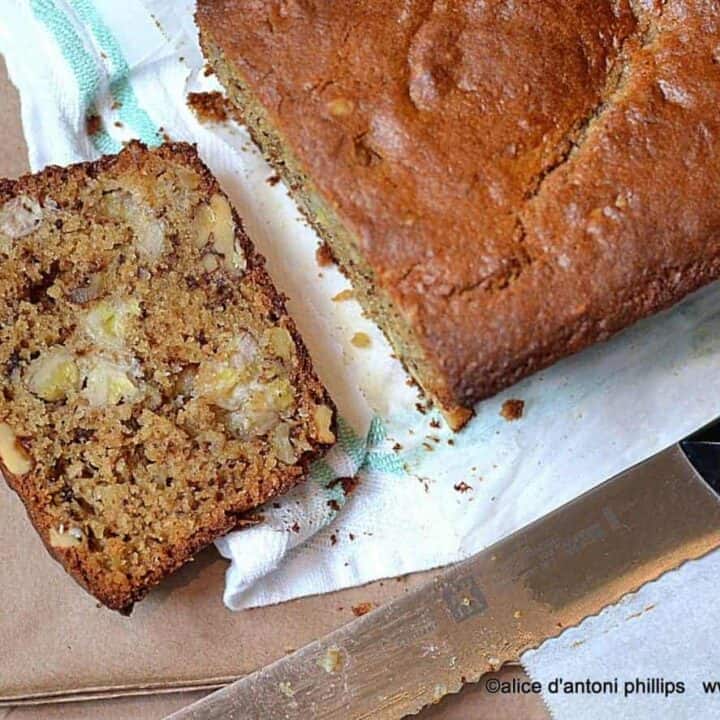 chunkie banana nut brown sugar bread