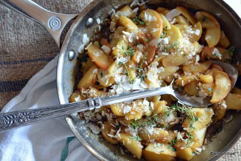 skillet spiced apples & coconut