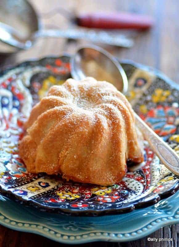 big boy apple pie cupcakes