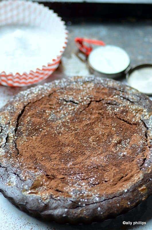 flourless chocolate tart 