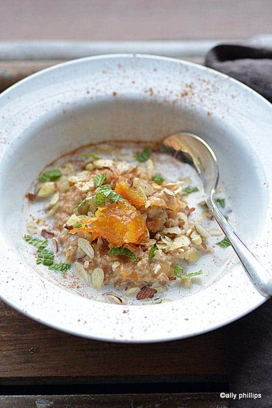 citrus marmalade oatmeal & almonds