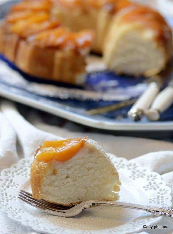 peach cake