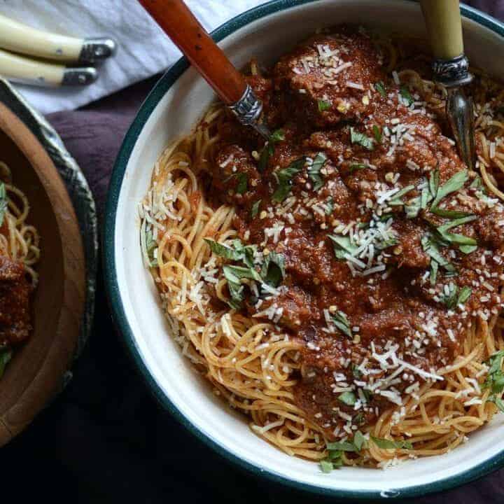 easy lamb bolognese