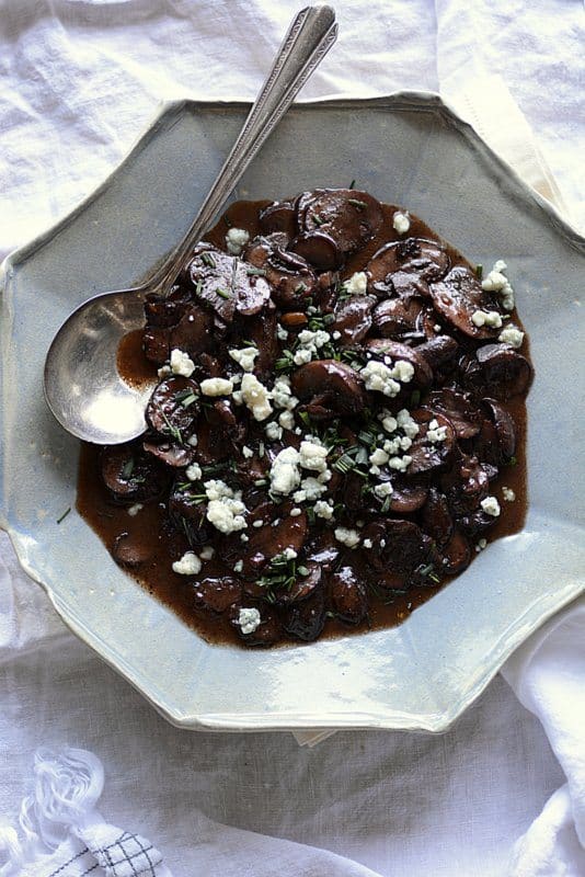 red wine mushrooms with gorgonzola