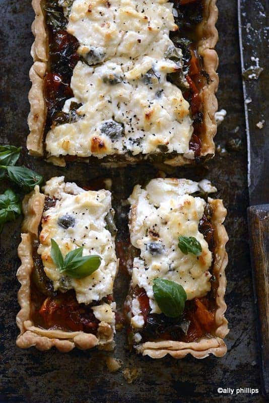 roasted tomato onion pie