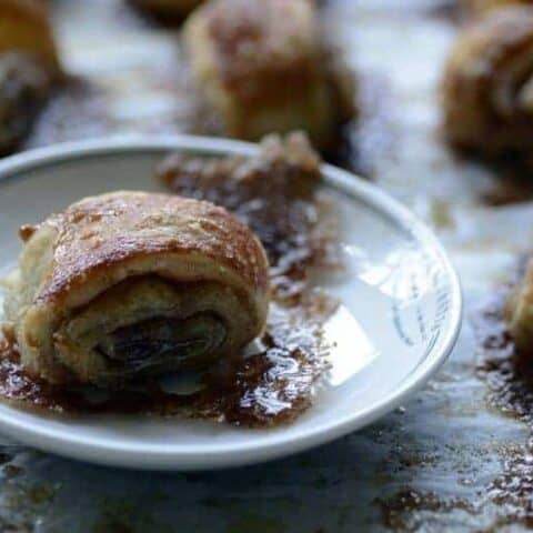 french almond cinnamon pastry puffs