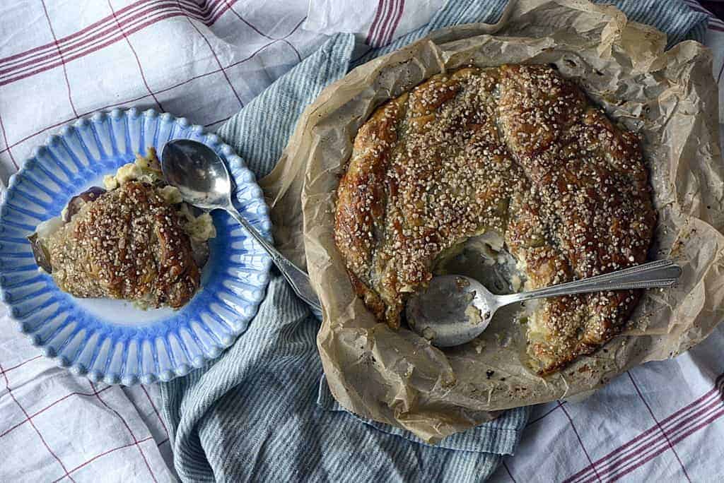 fresh pear custard upside down pie