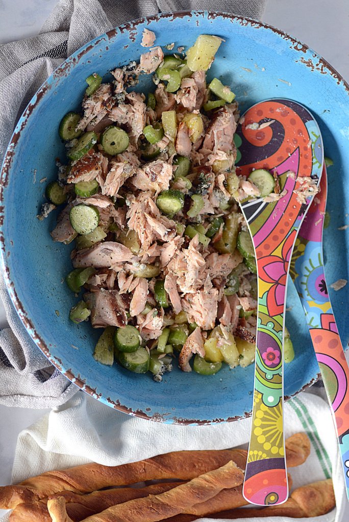mediterranean salmon salad