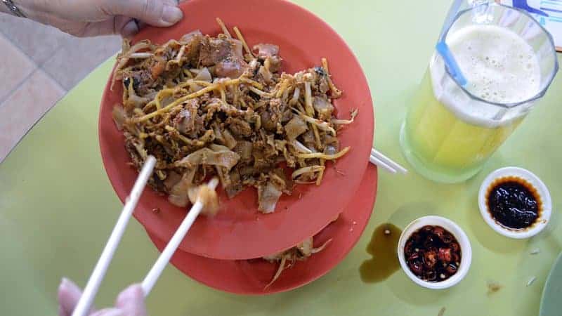 breakfast singapore hawker style