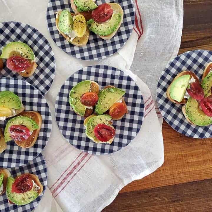 avocado crostini