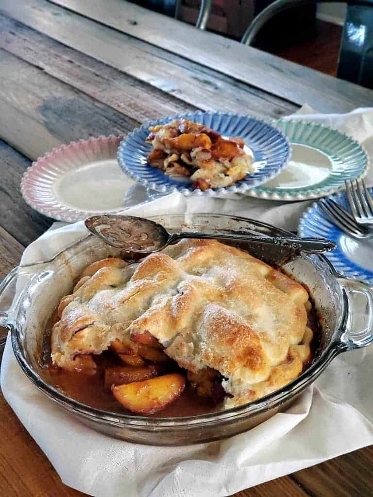 Easy Cast Iron Peach Pie Recipe