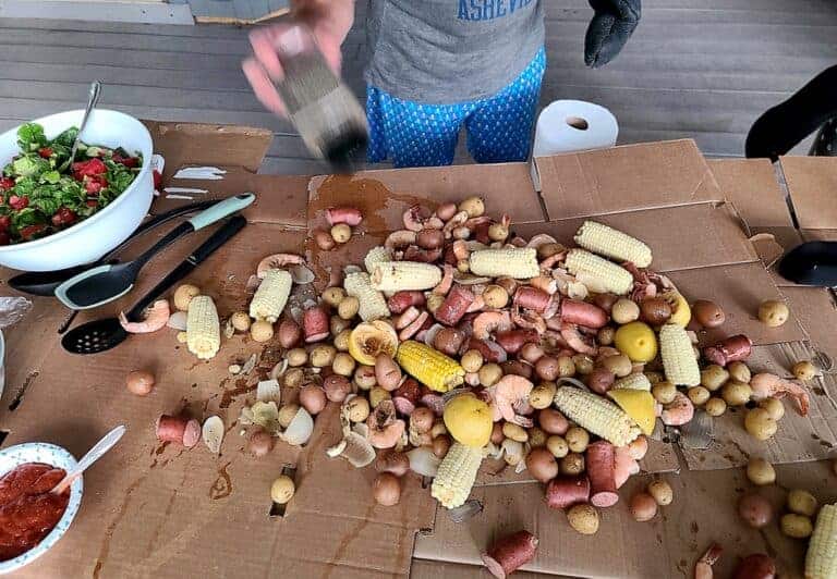 authentic low country boil
