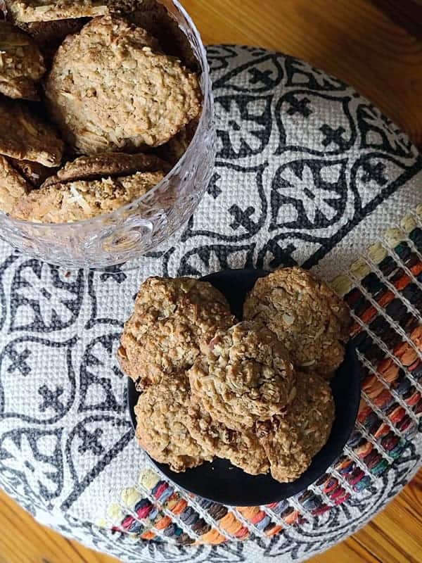 oatmeal coconut cookies