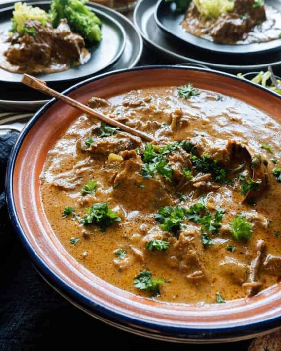 easy whiskey pot roast pot roast chuck roast beef roast recipes