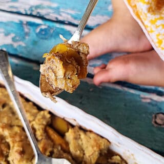 Gluten Free Easy Peach Cobbler