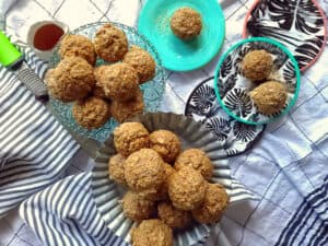 The Best Fresh Apple Muffins