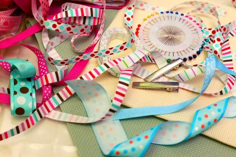 uses for ribbon scraps