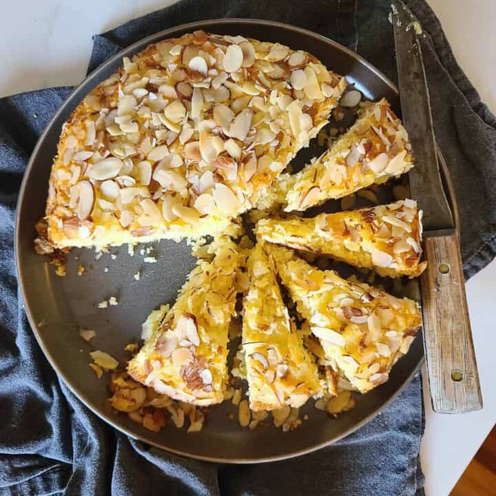 Easy Coconut Pineapple Cake