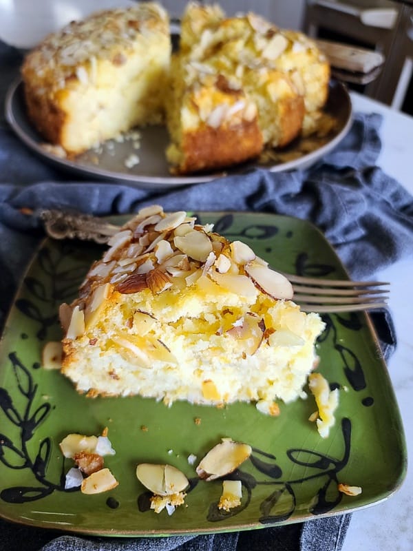 Easy Coconut Pineapple Cake