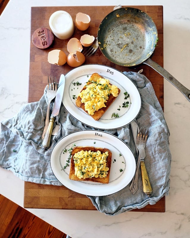 Creamy French Scrambled Eggs